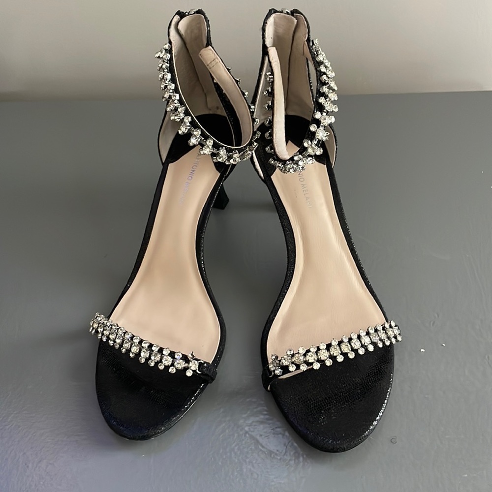 Antonio Melani Black Rhinestone Ankle Strap Back Zip Leather Bottom Heels size 8